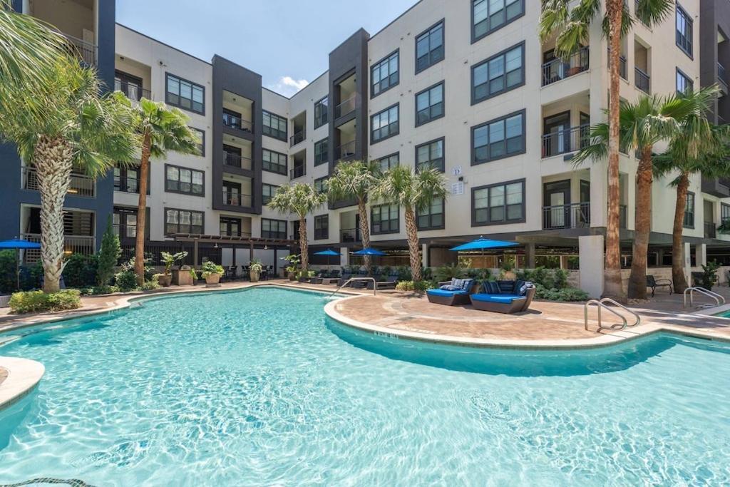 Modern Galleria Apt-Freeparking-Pool-Fast Wifi-Med Ctr Houston Buitenkant foto