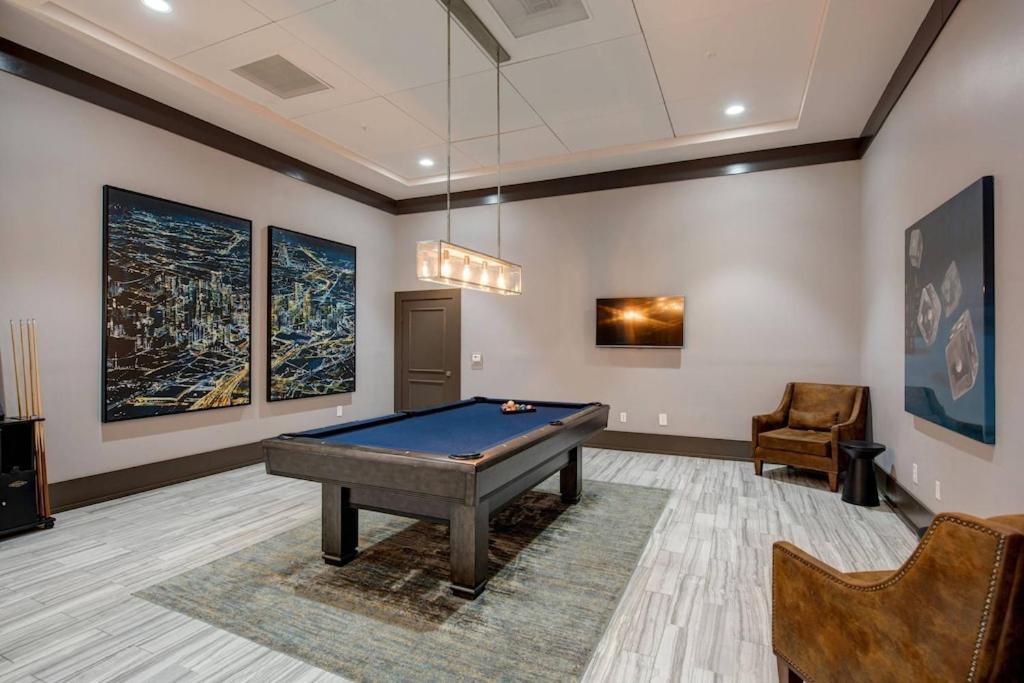 Modern Galleria Apt-Freeparking-Pool-Fast Wifi-Med Ctr Houston Buitenkant foto